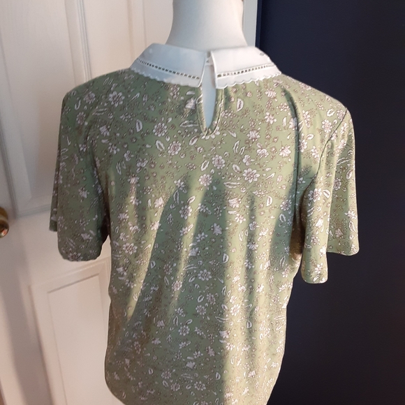 Faith and Joy embroidered collar top - Picture 5 of 8